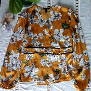 Silky Floral blouse F21 Med